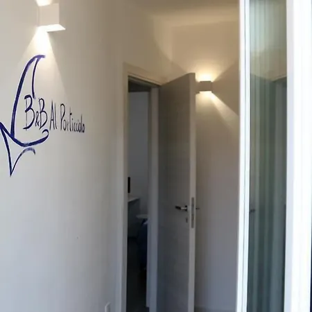 Al Porticciolo Oda ve Kahvaltı