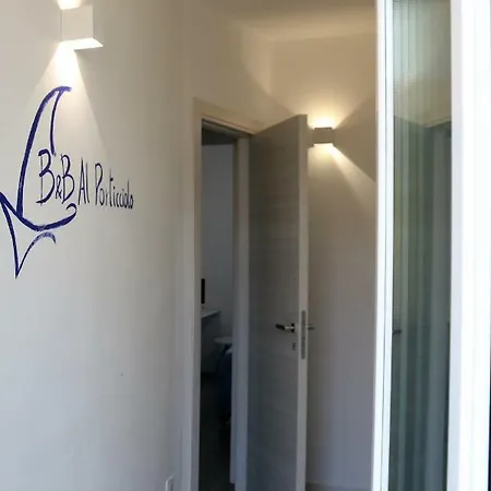 Al Porticciolo Oda ve Kahvaltı 3*